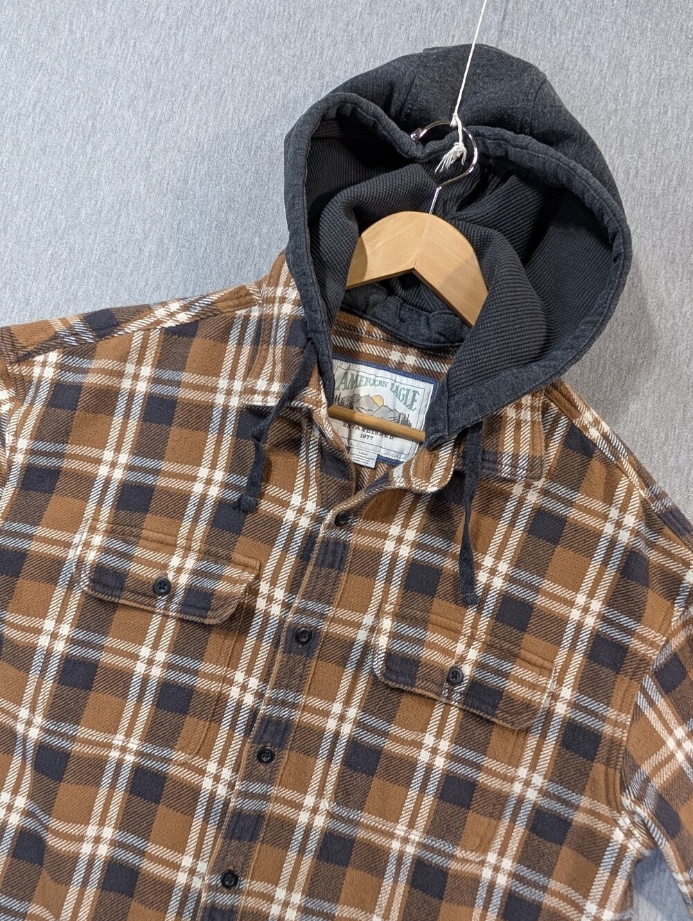 American Eagle Flannel Hooded Plaid Shacket Men's Large Brown Black Button